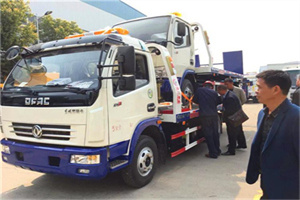 南平汽车道路救援拖车价格